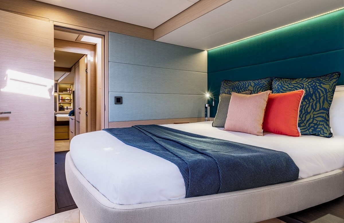 ed546029-2fa0-4c3a-82c9-3f8e770b225c