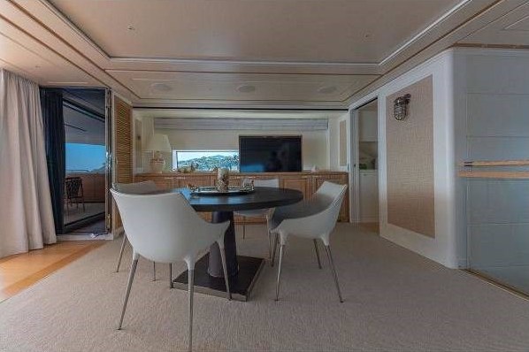 04_3f11b8ad-f166-4a44-875f-3cd296644945.2048