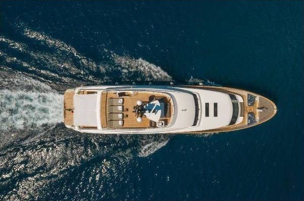 12_322fa555-23a1-f715-8034-cb894e9452df.2048