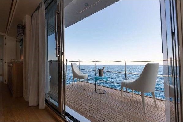 21_a4e1de98-97ac-4308-a64e-4b9a39fd80ac.2048